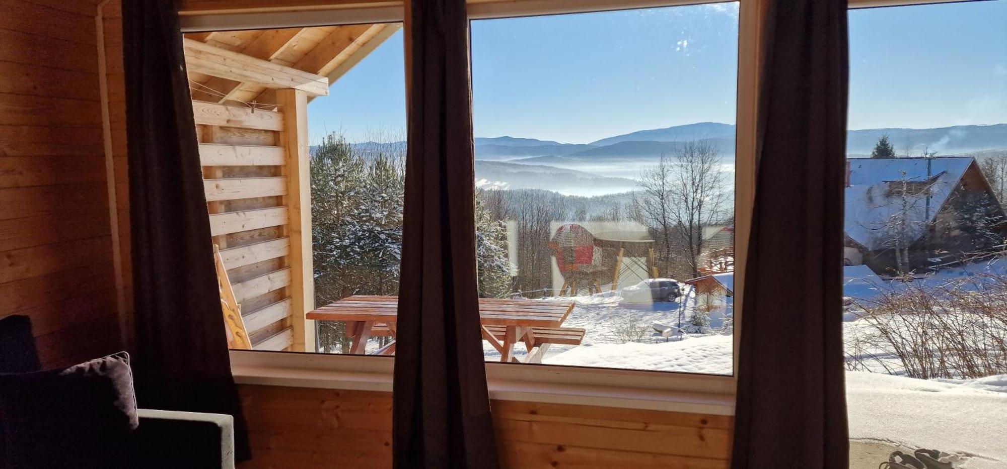 Podbucznik 2 Mosorny Chalet