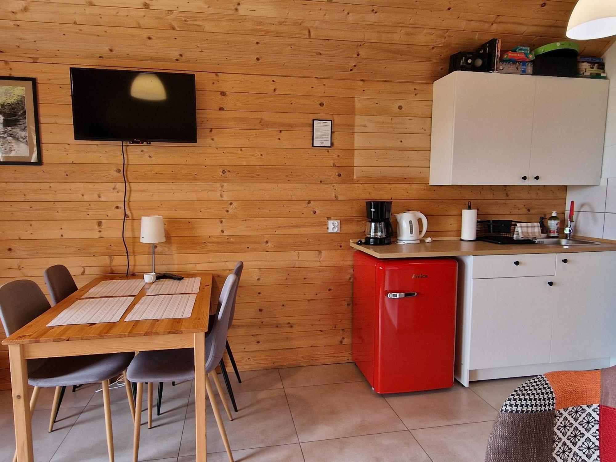 Podbucznik 2 Mosorny Chalet Targoszow